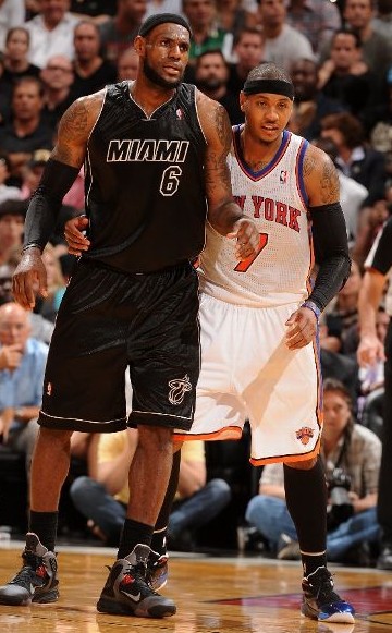 单场轰“30+20+20” 约科奇书写NBA新史