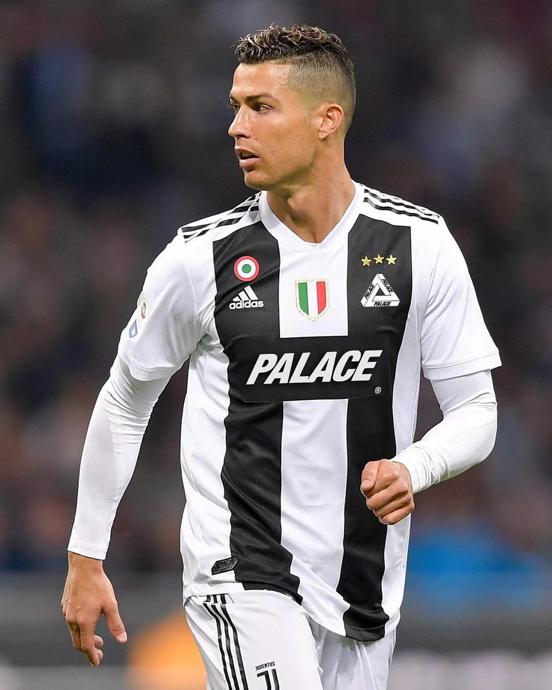 弗罗因德：在和合同将到期的球员谈话，转会窗不让我们紧张