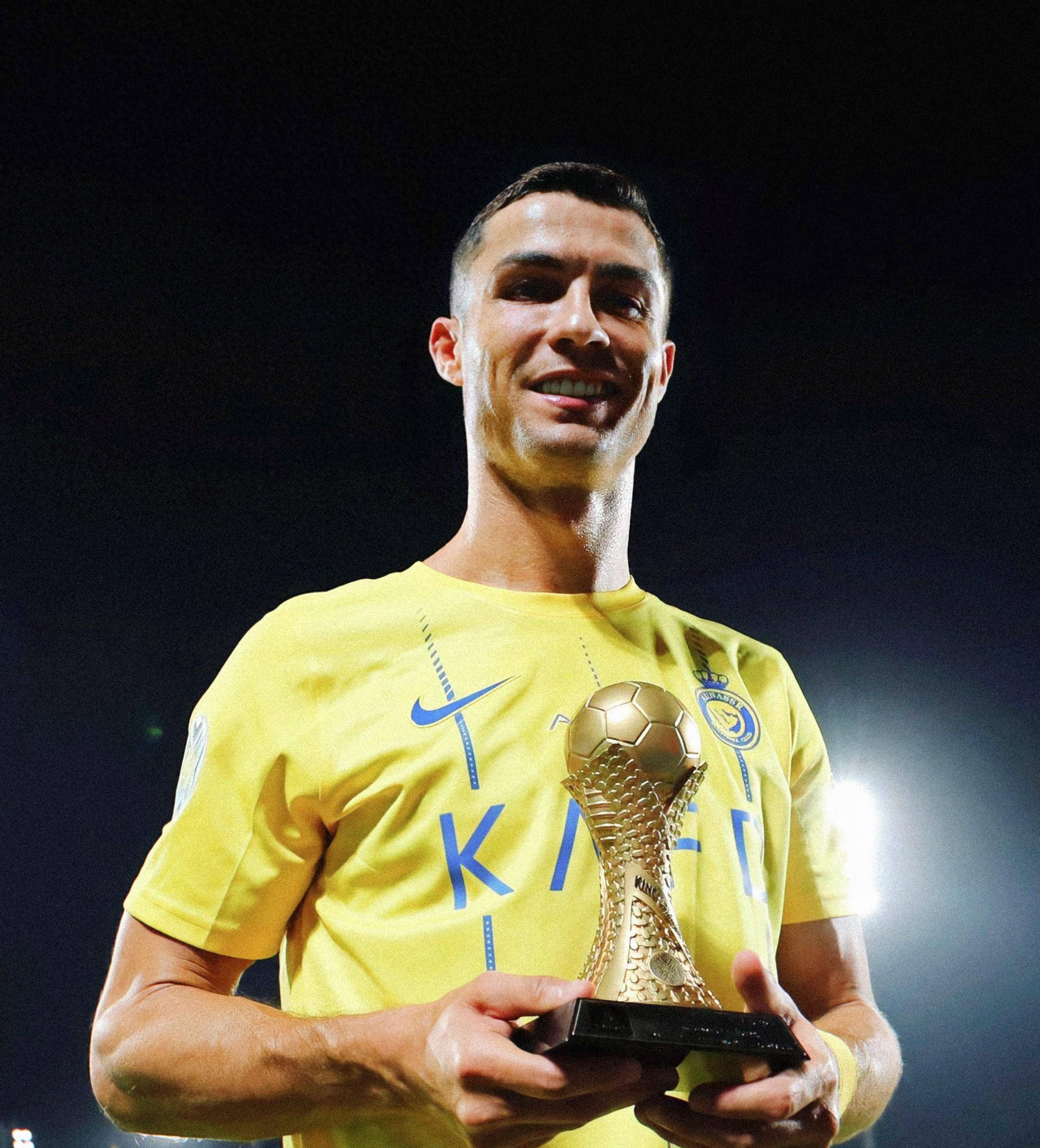 博主：萨拉赫将观看卡拉格解说曼联，俱乐部警告他的社媒动作